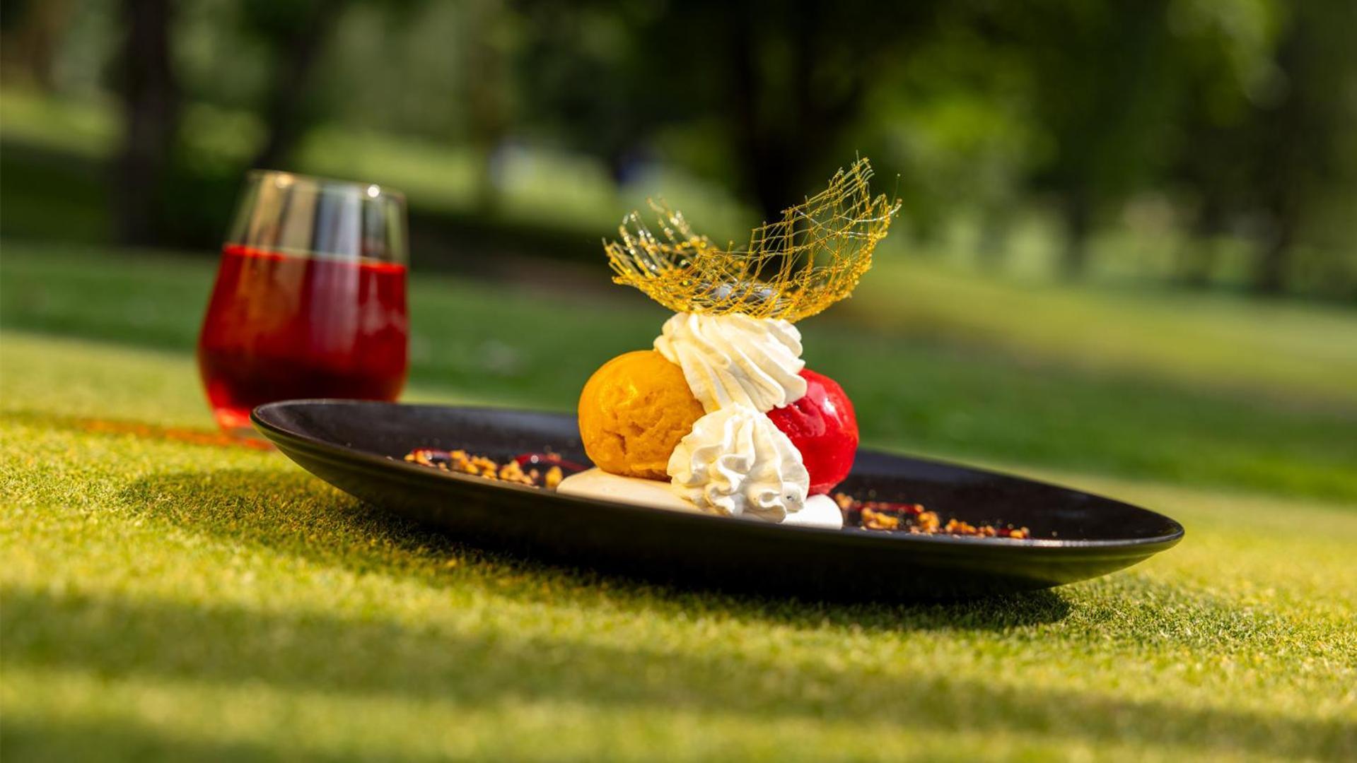 Logis Hotel Golf Le Domaine Du Val De Sorne Vernantois Zewnętrze zdjęcie