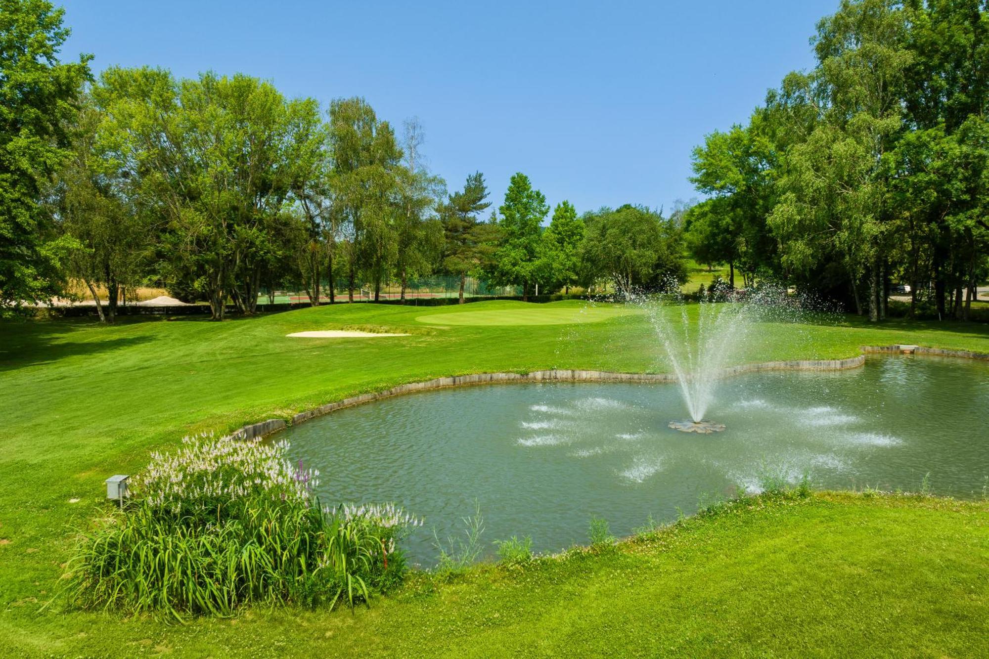 Logis Hotel Golf Le Domaine Du Val De Sorne Vernantois Zewnętrze zdjęcie
