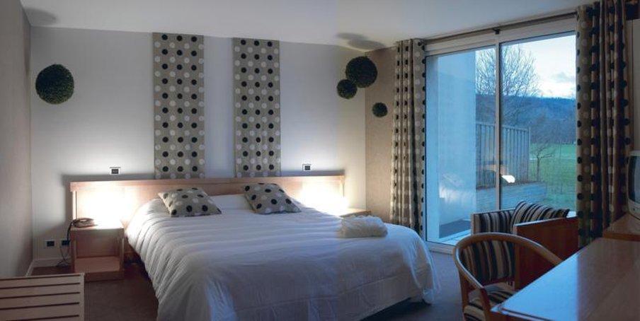 Logis Hotel Golf Le Domaine Du Val De Sorne Vernantois Zewnętrze zdjęcie