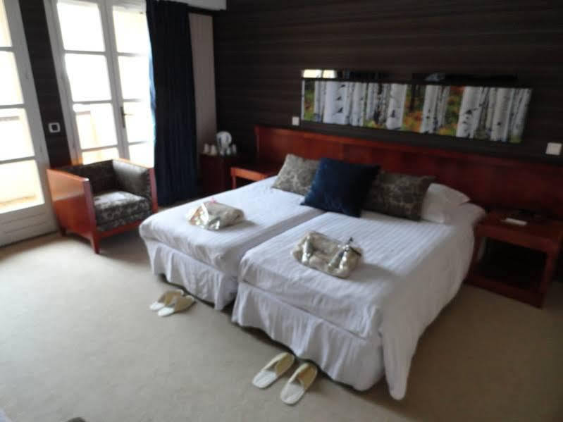 Logis Hotel Golf Le Domaine Du Val De Sorne Vernantois Zewnętrze zdjęcie